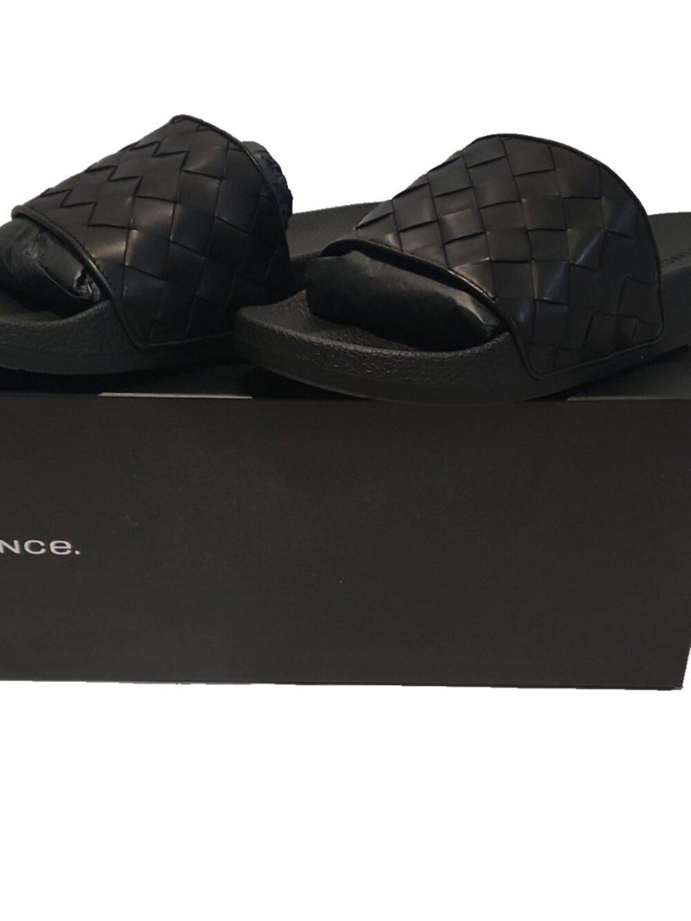 VINCE sz 11 Mens Leather Watley Calfskin Leather Sports fashion Slides Black LE
